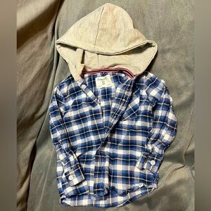 Boys Plaid Button Up Hooded Shirt